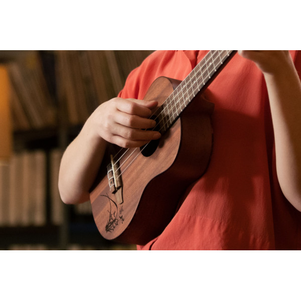 Укулеле тенор ORTEGA Bonfire RU5MM-TE Tenor Ukulele Sapele Natural
