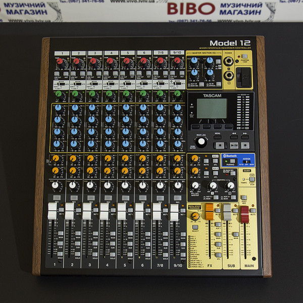 Мікшерний пульт TASCAM Model 12