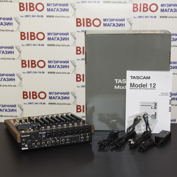 Мікшерний пульт TASCAM Model 12