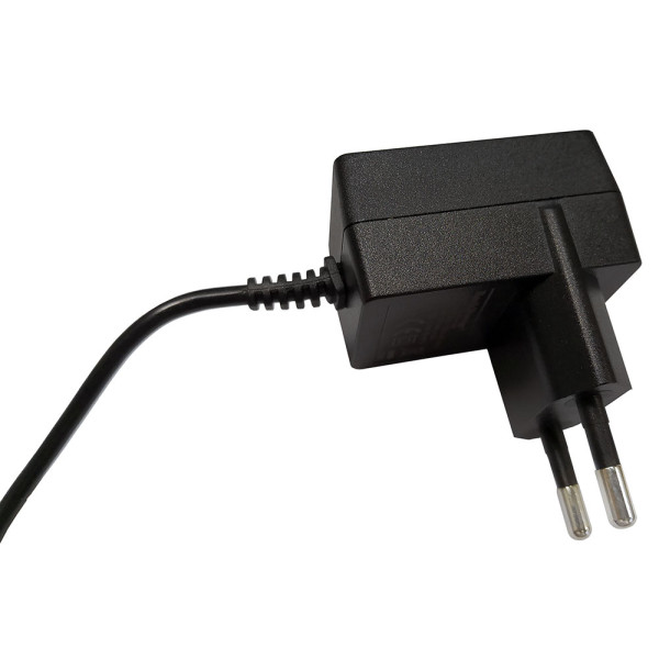 Блок живлення ROCKPOWER NT50 9V 1300mA COMBO PACK