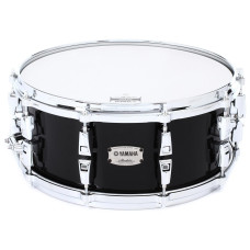 Малий барабан YAMAHA Absolute Hybrid Maple Snare 14" (Solid Black)